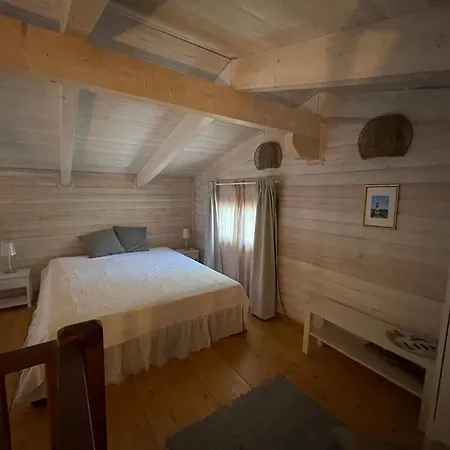 Сasa de vacaciones The White House Above Egremni *